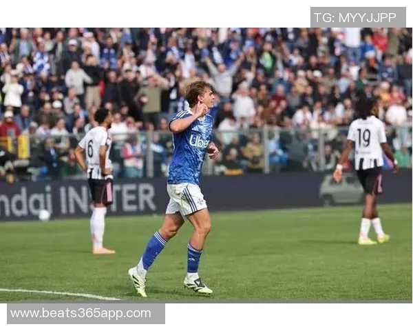 奥莱报称帕斯或随阿根廷征战世界杯皇马考虑回购进行考察 奥莱报称帕斯或随阿根廷征战世界杯皇马考虑回购进行考察