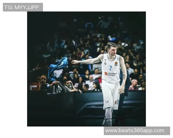 东契奇分享抖肩庆祝背后的心路历程与自发灵感 东契奇分享抖肩庆祝背后的心路历程与自发灵感