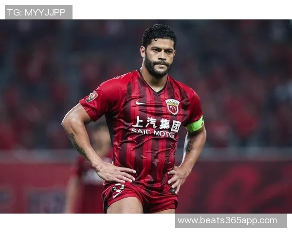 胡尔克39岁仍锋芒毕露生涯853场贡献667球海港年薪1180万创造130球佳绩 胡尔克39岁仍锋芒毕露生涯853场贡献667球海港年薪1180万创造130球佳绩